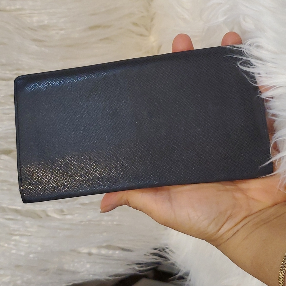 LOUIS VUITTON LONG WALLET
